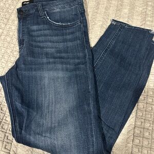 Vervet Women's Dark Blue Skinny Jeans